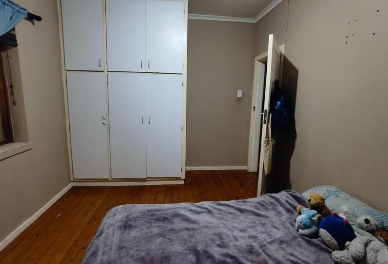 5 Bedroom Property for Sale in Thornton Western Cape